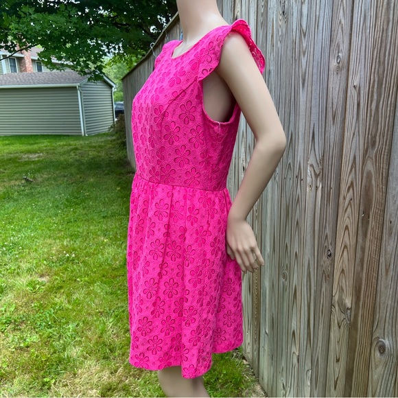NWT $99 Kensie | Electric Pink | Eyelet Floral Ruffle Flutter Sleeve Dress - Picture 5 of 7